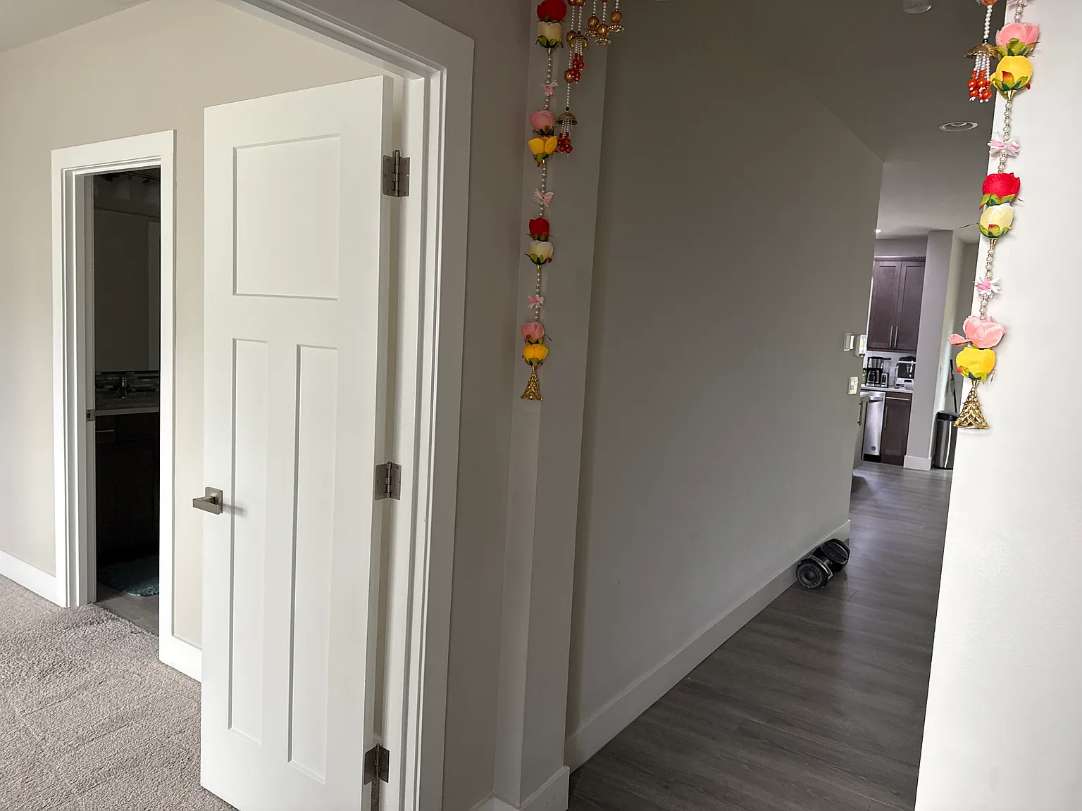 5 bed, 2684 sqft, $4,300 — Photo 3