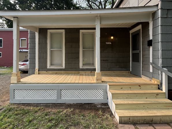 214 Ferris Ave
