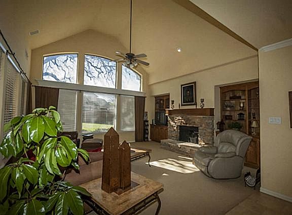 5th image of 3808 Sonoma Bnd