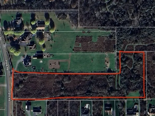 Plank Rd #14, Lockport, NY 14094