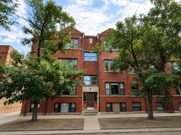 1355 W Argyle St #2B, Chicago, IL 60640