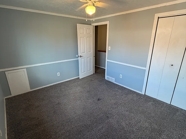 2472 Warren Pkwy #19 — Photo 7