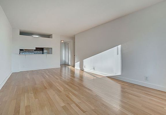 5th image of 108 E 96th St APT 14B
