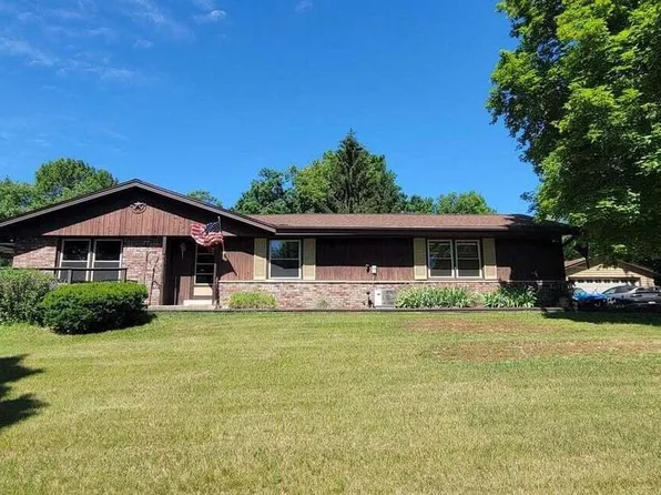 3681 Blue Goose ROAD, West Bend, WI 53095