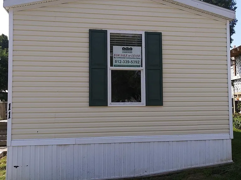 1600 N Willis Dr — Photo 15