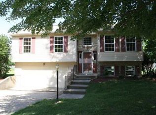 3394 Jenny Lind Rd, Amelia, OH 45102