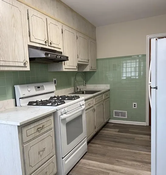 2311 Saymoure Rd — Photo 5