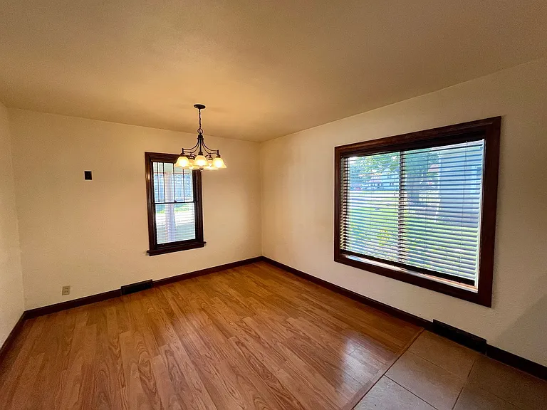 508 N Cherry Ave — Photo 6