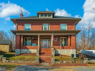 825 Winchester Ave, Martinsburg, WV, 25401