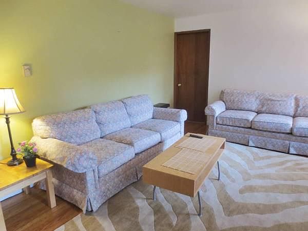 1st image of 4145 11th Ave NE APT 35