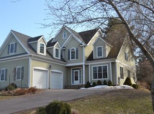 29 Fairway Dr, Ithaca, NY 14850