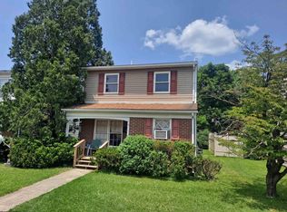 107 Spruce St, Elkins, WV 26241