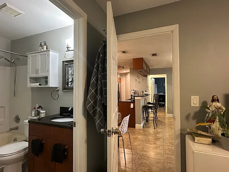 974 Leeward Pl #104 — Photo 8