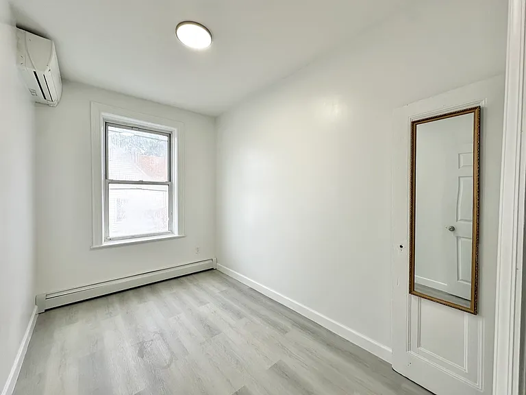 7119 19th Ave #2F — Photo 3