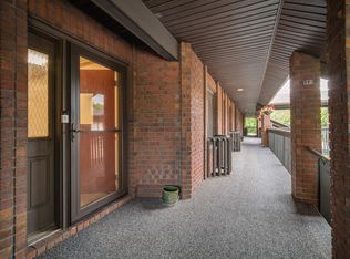 150 Sunken Forest Dr #114, Forsyth, MO 65653