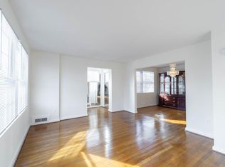 5506 Chillum Pl NE, Washington, DC 20011