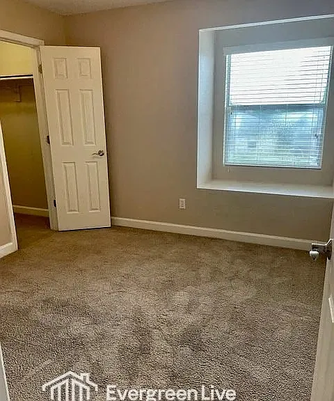 648 Carrier Dr — Photo 22