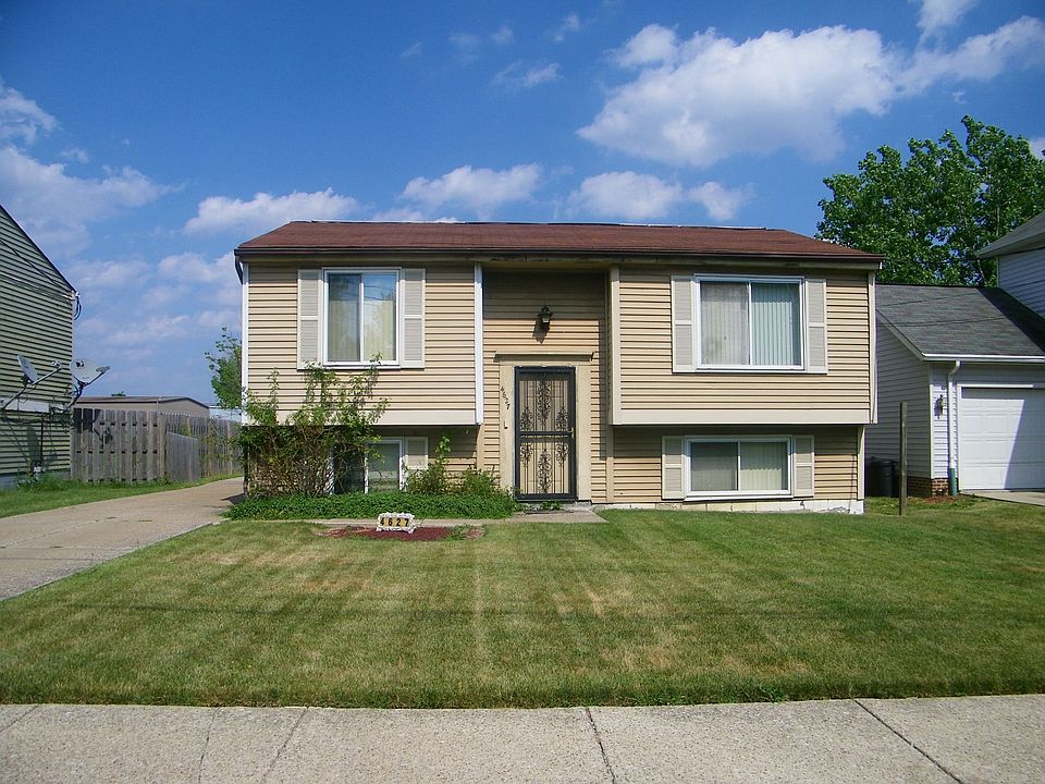 1st image of 4627 E 153rd St