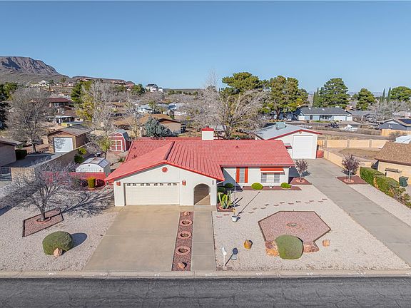2nd image of 995 Hillcrest Drive