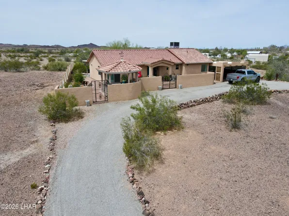 42832 La Posa Rd, Bouse, AZ 85325