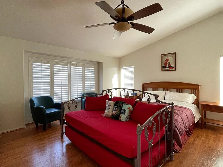 7863 Chablis Pl — Photo 17