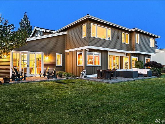3rd image of 1625 94th Ave NE