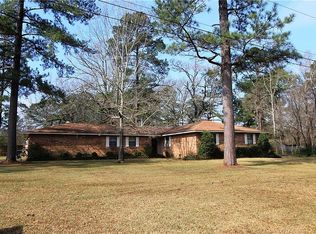 6217 Clark Cir, Pineville, LA 71360