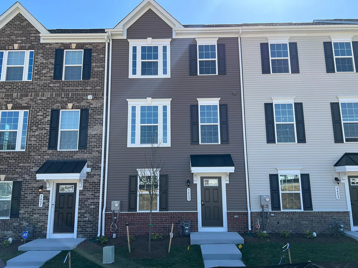 Building Photo - 5455 Cedar Grove Dr