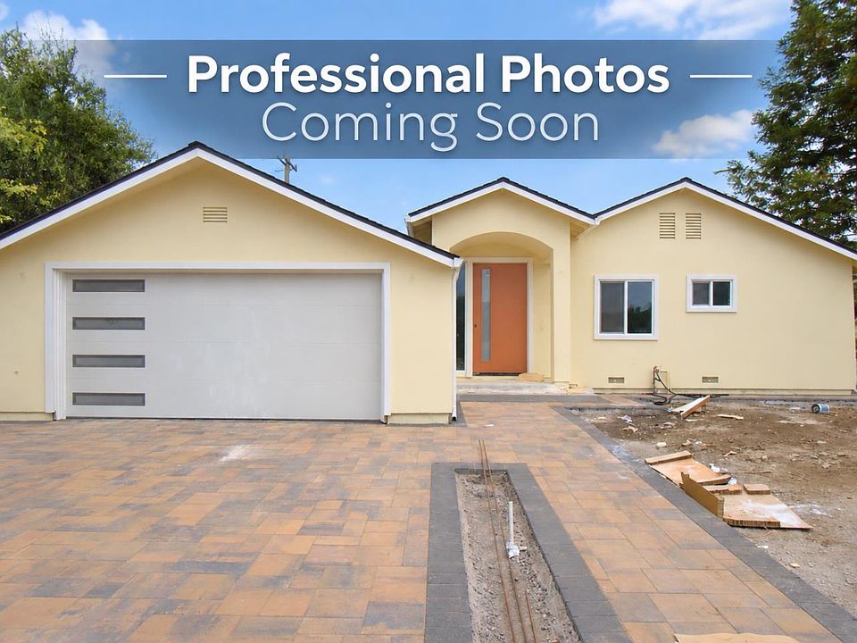 1st image of 1351 Kintyre Way