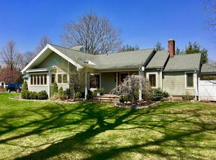 221 Meadow St, Shelton, CT 06484