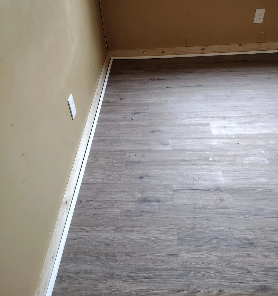 4 bed, 1.5 bath, 1980 sqft, $1,500 — Photo 2