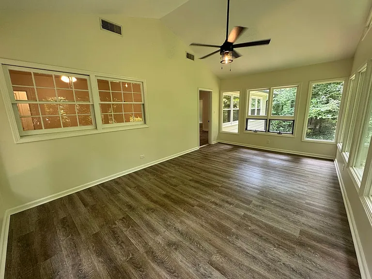 204 Glen Ridge Rd NE — Photo 15