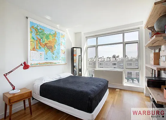 Sold by Warburg | media 7