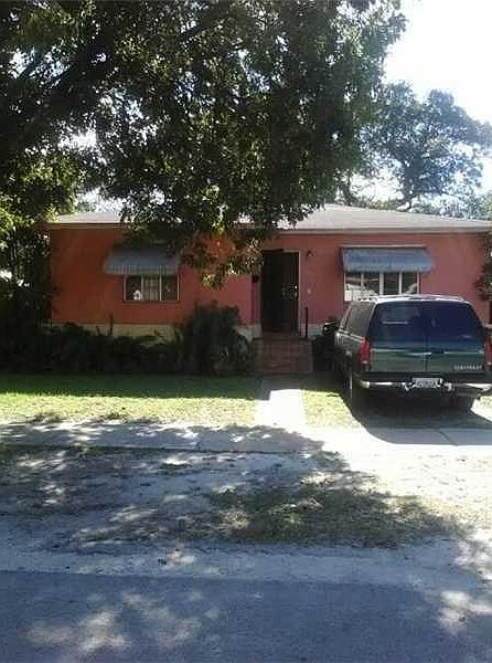 1st image of 750 NW 42nd St