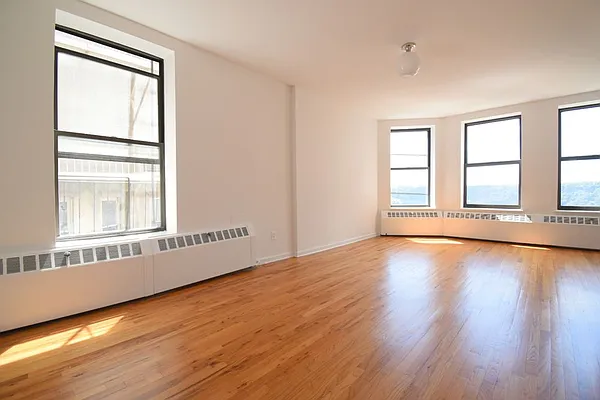 Rented by Skyward | media 6