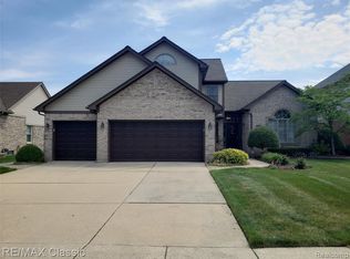 15108 Peggy Ct, Sterling Heights, MI 48312