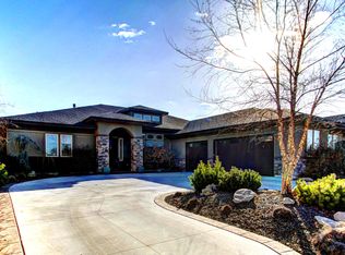 11461 W Sharpthorn Dr, Boise, ID 83709