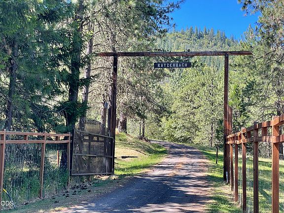 2nd image of 2640 Birdseye Creek Rd