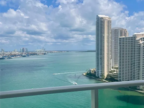 300 S Biscayne Blvd #T-2012, Miami, FL 33131