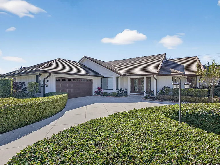 168 Thornton Dr — Photo 4