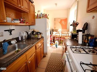 3015 33rd St APT 2D, Astoria, NY 11102