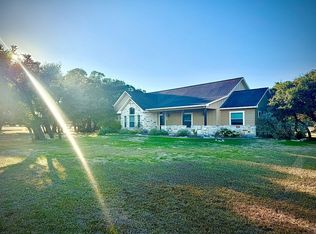 266 Stone Oak Dr, Inez, TX 77968