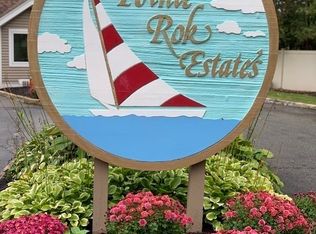 45 Pointe Rok Dr #45, Worcester, MA 01604