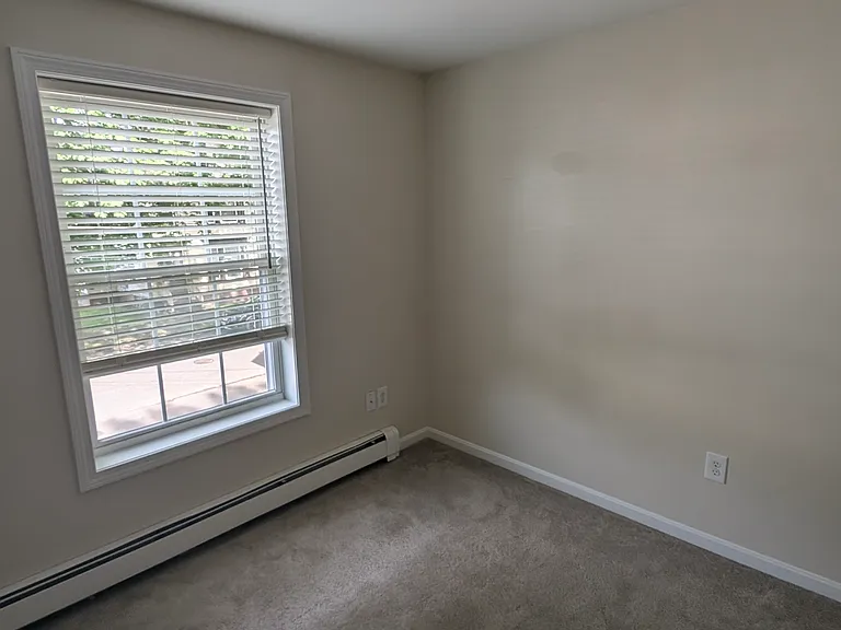 30 Knight St #1 — Photo 8