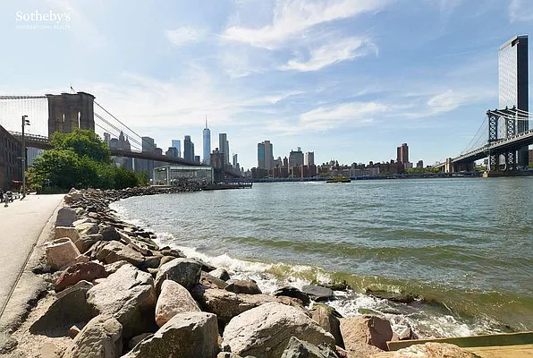 Rented by Sotheby's International Realty | media 10