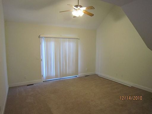 4th image of 8799 Tigershark Ave
