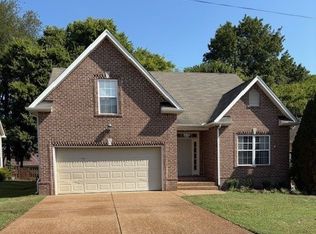 1060 Golf View Way, Spring Hill, TN 37174