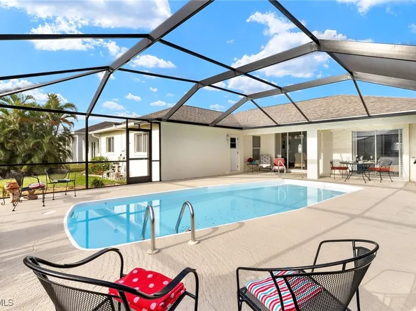 2305 SW 19th Pl, Cape Coral, FL 33991