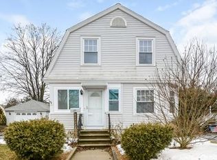 25 McKinley St, Maynard, MA 01754