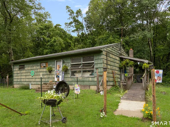 57 Gay Head Road, Canterbury, CT 06331